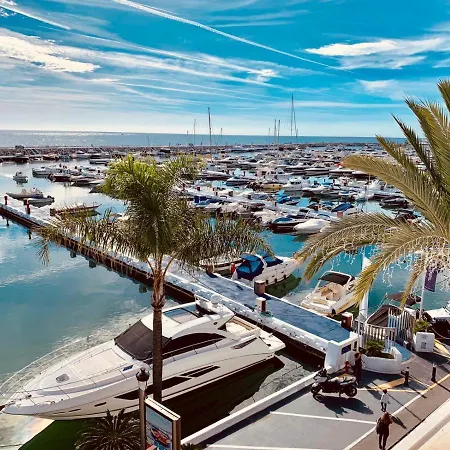 Oleholidays Azalea Playa Junto A Puerto Banús